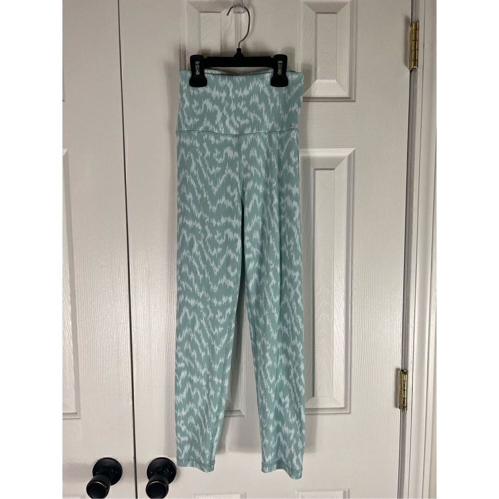 Aerie Offline Womens Leggings Size M Short